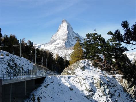 Door meerdere links naar betrouwbare (buitenlandse) websites vind u een mooi overzicht van de actuele sneeuwhoogte van zwitserland. Gratis Afbeeldingen : landschap, boom, natuur, berg ...