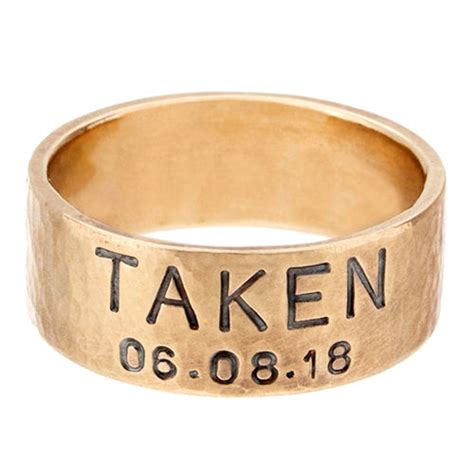 0001444 Personalized Gold Wedding Band For Him 600 