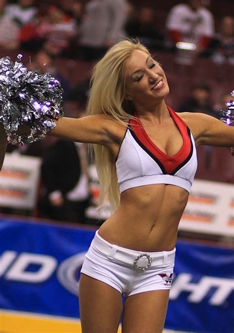 the 15 hottest pro lacrosse cheerleaders via total pro sports