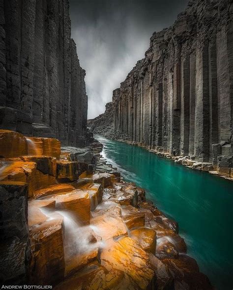 These Beautiful Basalt Columns In Iceland Are Juste So Incredible To