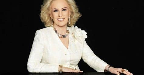 Mario massaccesi en su nuevo libro trata de dar herramientas para soltar y lograr ser feliz. Mirtha hablaba sobre Rodrigo Eguillor, y se arrepintió de ...