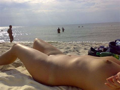 Golasy na plaży fotki z wakacji