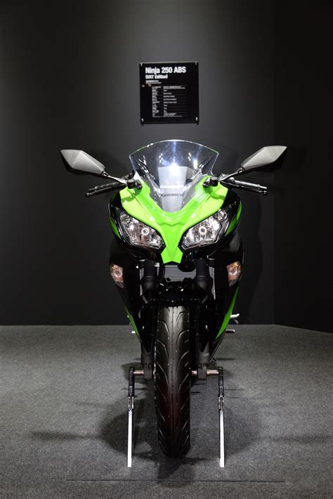 Kawasaki Ninja250 Kawasakiの記事 2015 第44回 東京モーターショー速報 中古バイク情報はbbb