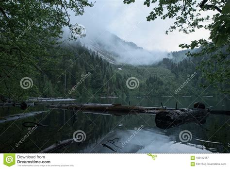 Mountain Lake Stock Image Image Of Mountains Morning 109412157