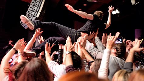 Concert Venues Plan To Ban Moshing Crowd Surfing X96