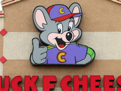 Chuck E Cheeses Logo 10 Free Cliparts Download Images On Clipground 2023