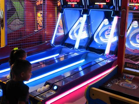 Gameworks Las Vegas Town Square Arcade Games And Esports Lounge