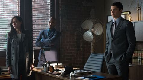 Gotham Episode 9 Review Two Face Is Not Ready For His Close Up The