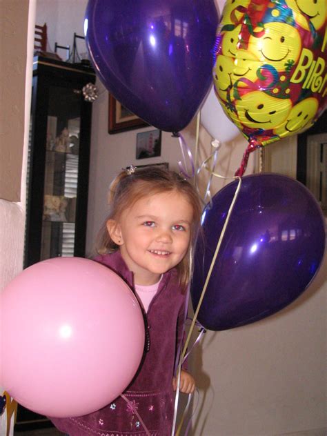 Brooklyns 3rd Birthday Beemyr And Her 3rd Birthday Balloo Flickr