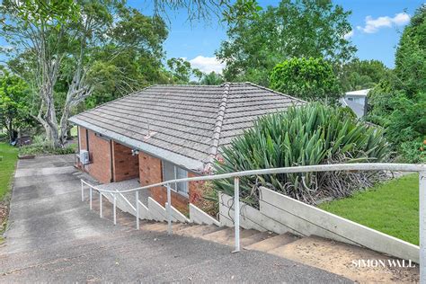 Henry Street Merewether Nsw Simon Wall Property