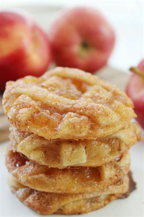 These Apple Pie Cookies Are A Bite Size Dessert With All The Flavour Of