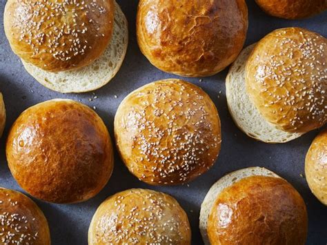 The Best Buttery Brioche Hamburger Buns Recipe Rezfoods Resep