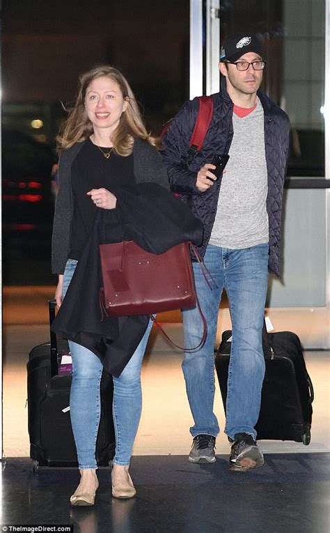 Chelsea Clinton and husband Marc jet out without kids ...