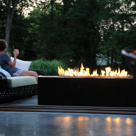 Cool Outdoor Linear Fireplace