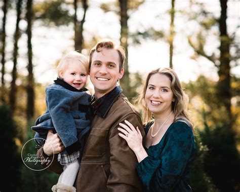 Mini Sessions At Country Cove Christmas Tree Farm