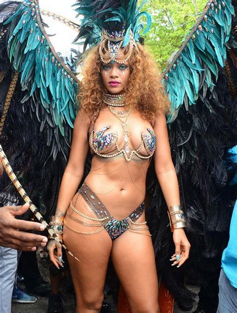Barbados Rihanna Hits The Streets Of Barbados At The 2015 Cropover Festival