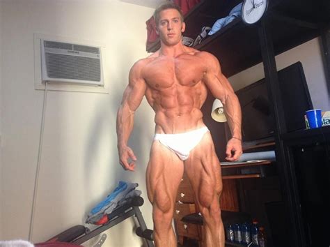 Adam Charlton Insane Body Bodybuilding Muscles Muscle Hunks Gymaholic Straight Guys
