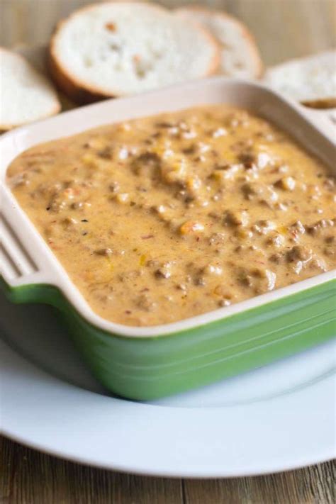 Whether you're in need of a classic velveeta cheese dip recipe or you're looking for the secret to the cheesiest mac and cheese go ahead and drop that velveeta in your grocery cart: Easy Hamburger Dip with Real Cheese | Recipe | Hamburger dip, Food recipes, Hamburger cheese dips