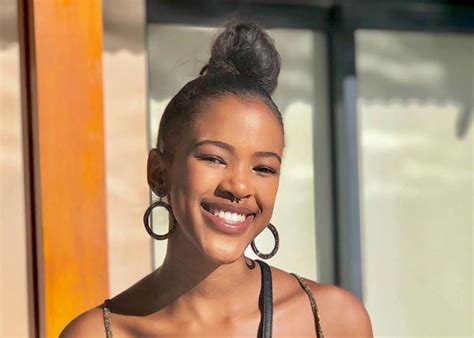 For the second consecutive year, on 24 august (tuesday) the claremont community in cape town gathered with candles and flowers to commemorate uyinene mrwetyana's brutal death at the hands of a. All the details on SA's anti-femicide protests and shutdowns