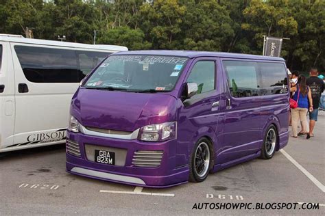The toyota hiace is a van designed to handle light to medium commercial needs. Autoshow Pic: Modified Toyota Hiace Singapore