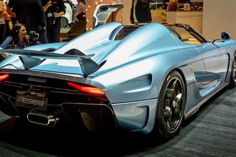 Koenigsegg creates a new breed of hyper-hybrid with 1,500-hp ...