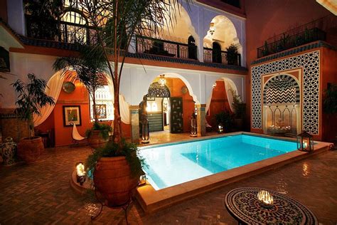 17 Worlds Most Romantic Hotels Romantic Hotel Cool Pools Hotel
