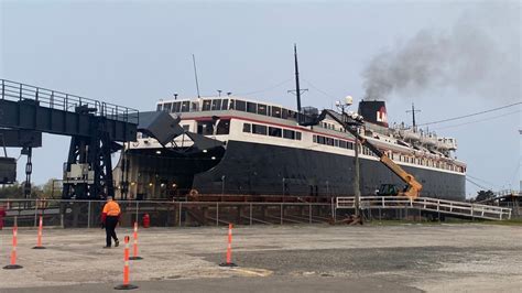 Lake Michigan Carferry Suspends Operation Of Ss Badger Due To Ramp