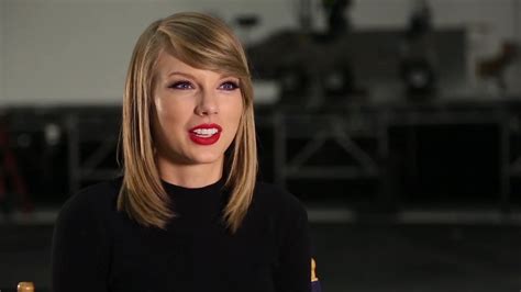 Outtakes Video 1 The Cheerleaders 118 Taylor Swift Web Photo Gallery