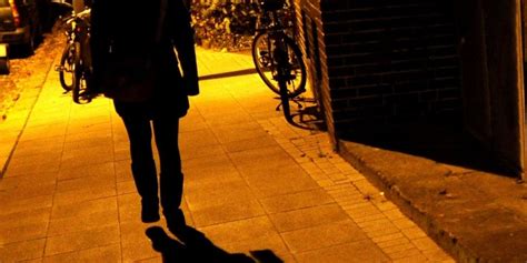 Nearly 9 In 10 Women Feel Uncomfortable Walking Alone After Dark