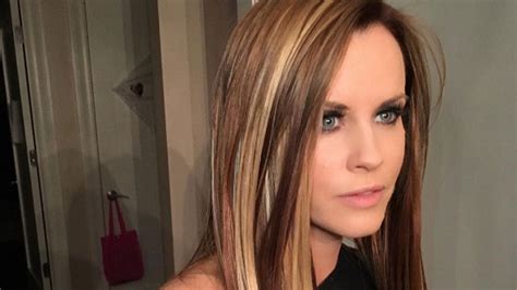 Jenny Mccarthy Is Now A Brunette Beauty Fox News