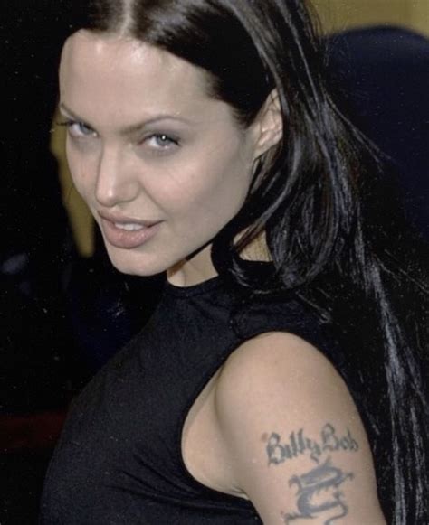 Pin De Elenor En Angelina Jolie Lara Croft Tomb Raider Belleza