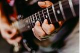 How To Play The Electric Guitar Pictures