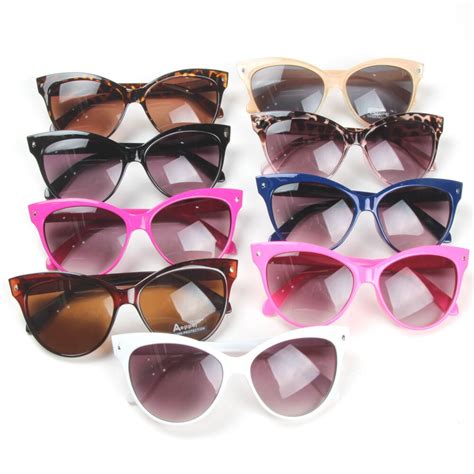 2014 Hot Tip Vintage Sunglasses Women Inspired Sexy Retro Sunglasses Cat Eye Glasses In Movie