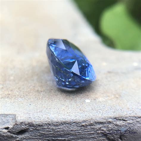 Natural Unheated Blue Sapphire 605ct Lusterblue