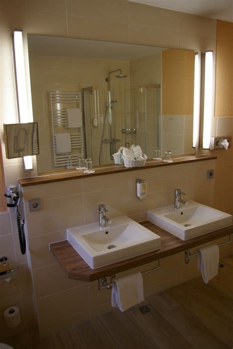 Hotelbadrenovierungen aus Profihand - Bädertec