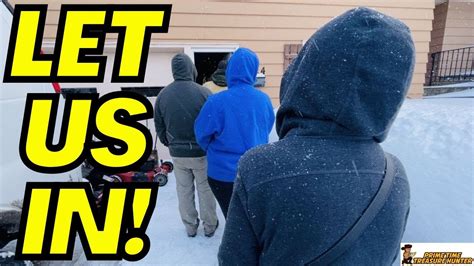 Freezing To Death Braving The Cold For Estate Sale Solds Youtube