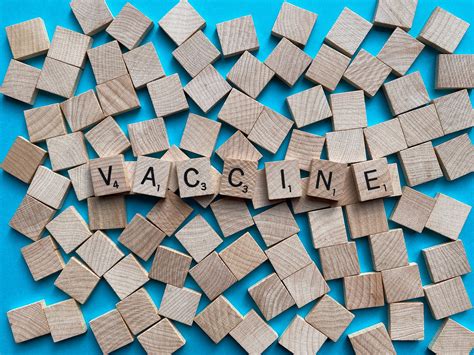 Il vaccino preserva dal contagio. Vaccino anti Covid 19: lo spot Ryanair che fa discutere