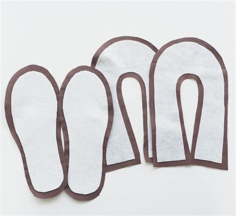 DIY Fabric Slippers, Sewing Idea | Sewing slippers, Diy slippers