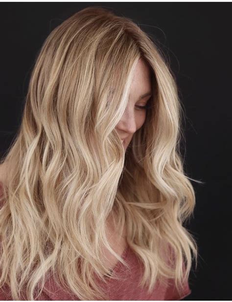Butterscotch Blonde Cool Hairstyles Hair Styles Blonde Balayage