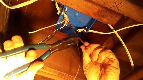 How To Wire A Junction Box 3 142 Cables Youtube