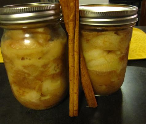 Photos of canned apple pie filling. Cold Hands Warm Earth: Caramel Apple Pie Filling - Canning ...