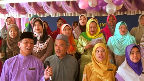 Pesan saya, kalau mengajar jangan galak galak ya, anggaplah kami sebagai teman. SAMBUTAN HARI GURU SKGTGB 2014 - YouTube