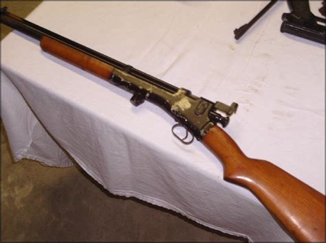 Vintage Arcade Crosman Air Rifle Bb Gun