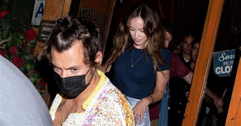 Harry Styles Olivia Wilde Pack On Pda During Nyc Date Night