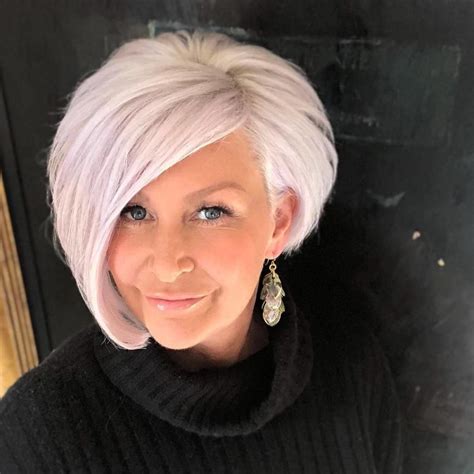 The first idea of simple short hairstyles for women over 50 is trendy short hair. 20 Best Short Hairstyles For Women Over 50 - Petanouva