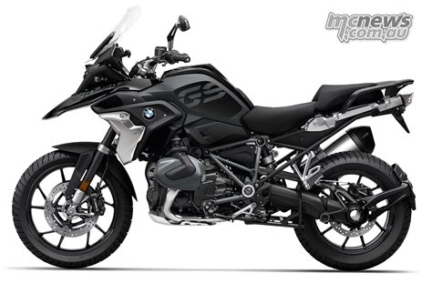 Bmw R 1250 Gs Triple Black Is Back Mcnews