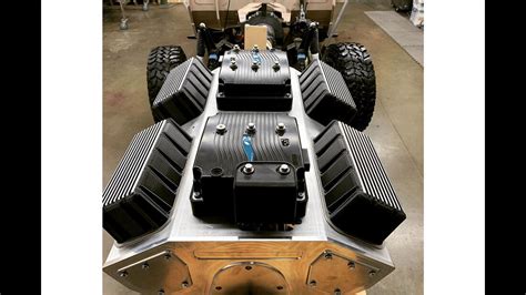 Ev West Revolt Crate Engine Tesla Motor Statt V8 Auto Motor Und Sport