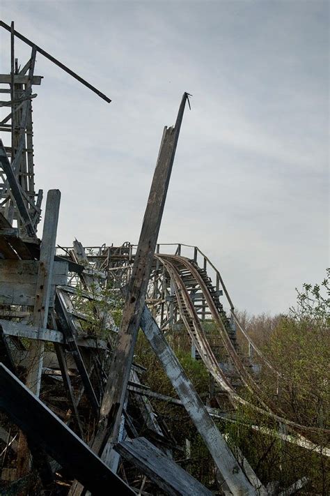 Spear Photo Of The Abandoned Lincoln Park Abandoned Amusement Parks