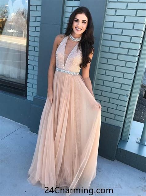 Halter Deep V Prom Dresses 2018 Pageant Dress Popular Prom Dresses