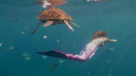 Underwater Photoshooting With Katrin Felton Mermaid Kat